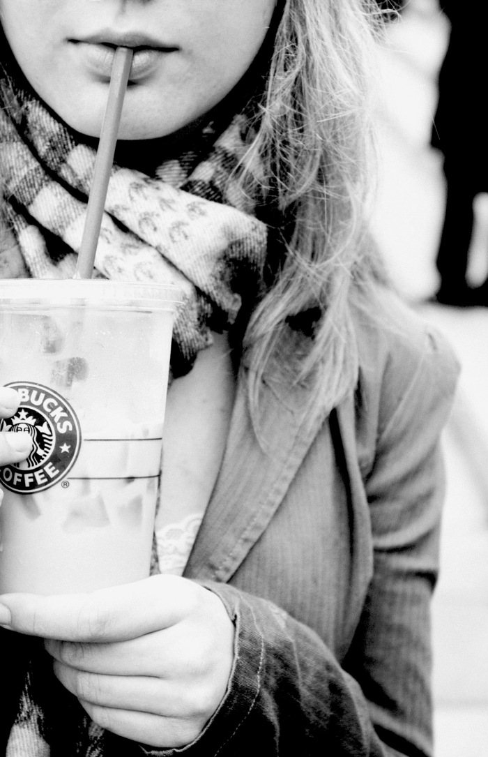 Geekation_Starbucks_Girl (1)